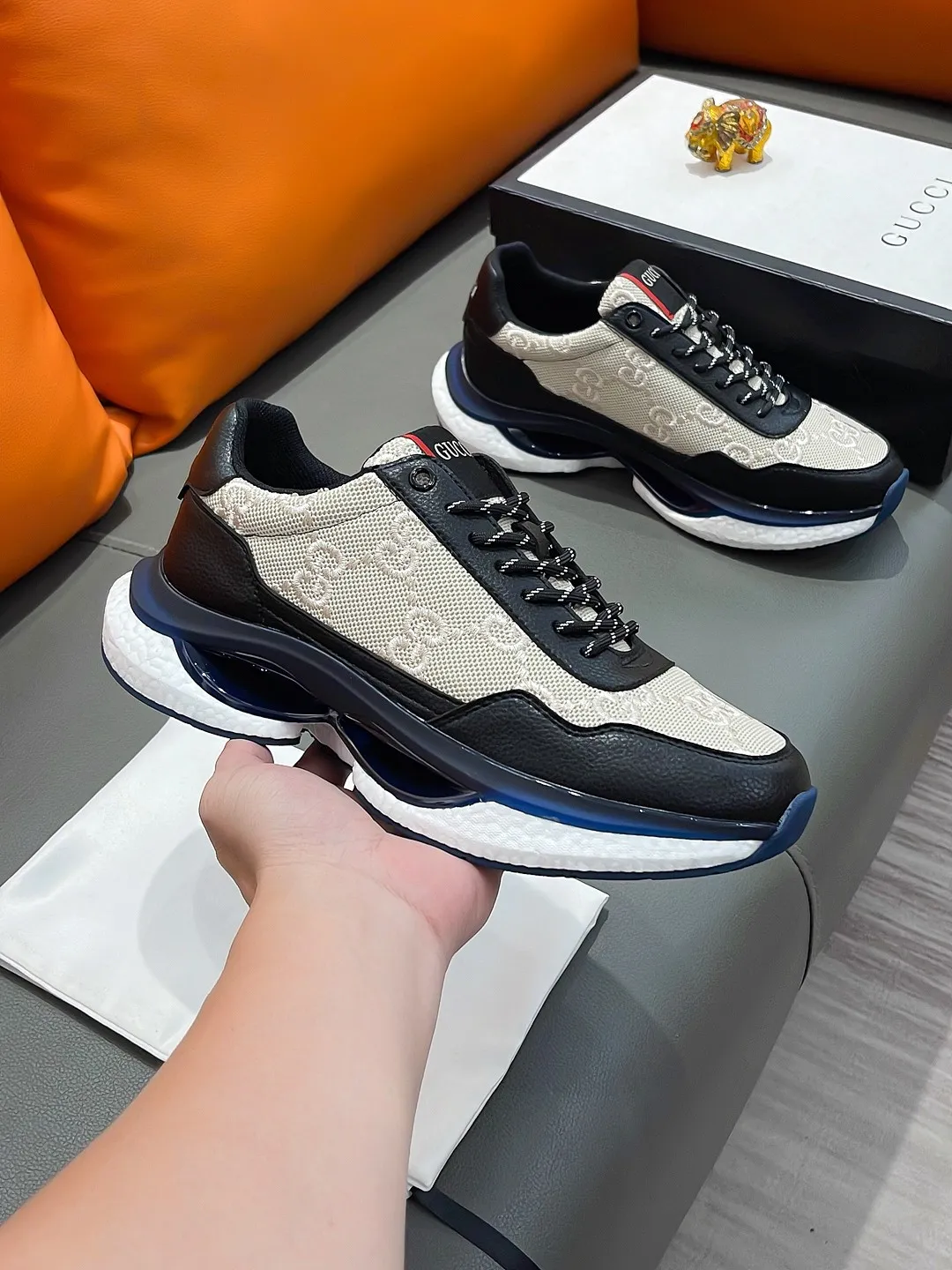 Men's shoes GUCCI "Gucci" P440 Regular size: 38-44 (casual shoes) Product materials: Selected cowhide upper, soft sheepskin lining; original outsole.